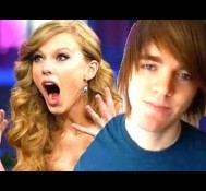TAYLOR SWIFT is CRAZY!!!