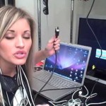 iJustine2k teaches you how to use a DVI to VGA converter