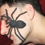 Boyfriend Pranked With Spider – PRANKVSPRANK
