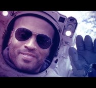 LENNY KRAVITZ IN SPACE (Dead Space 3)